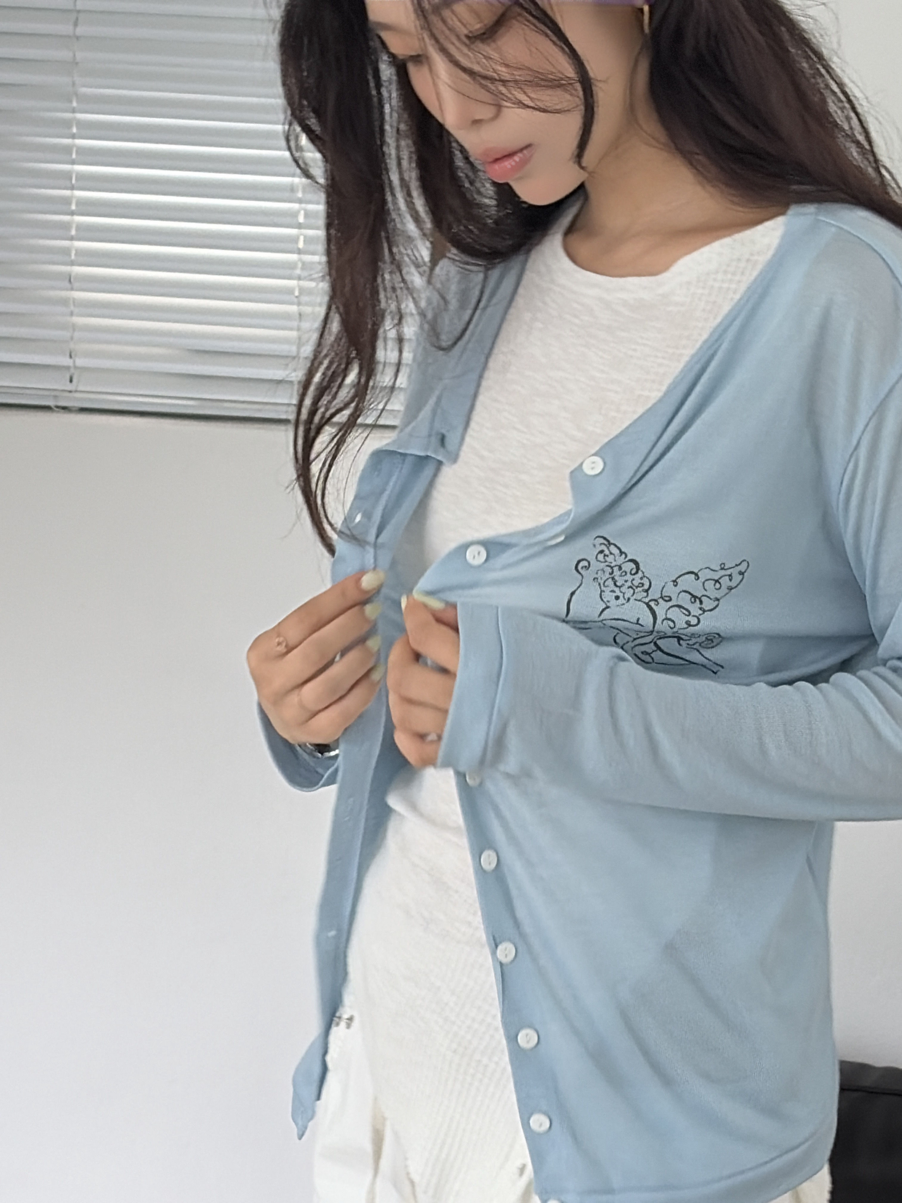 vlemma korean-sheer-button-down-graphic-top 清冷風設計感大衣外套 - 藍