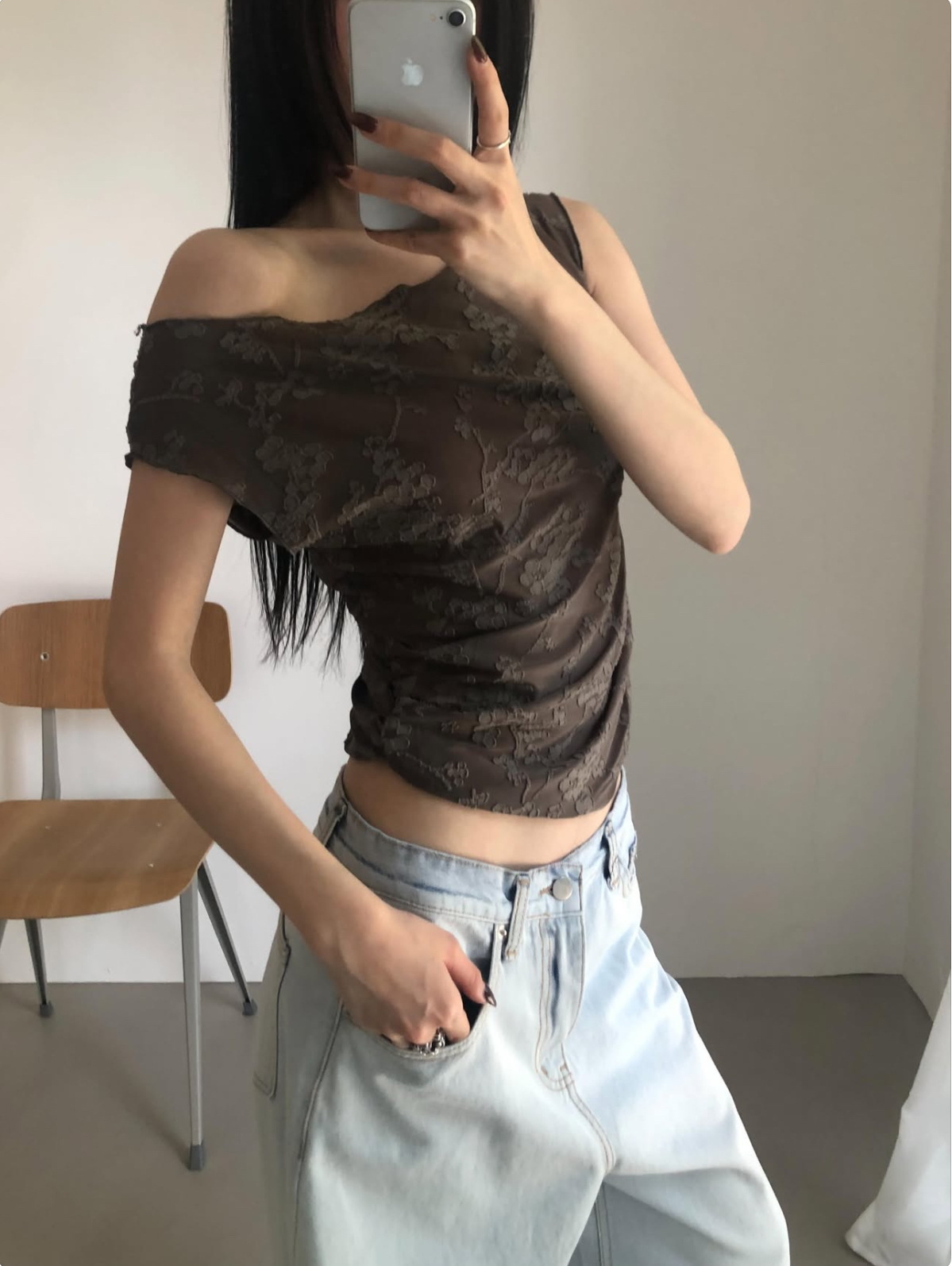 vlemma korean-ruched-lace-drape-neck-top 極簡設計感針織上衣襯衫 - 棕