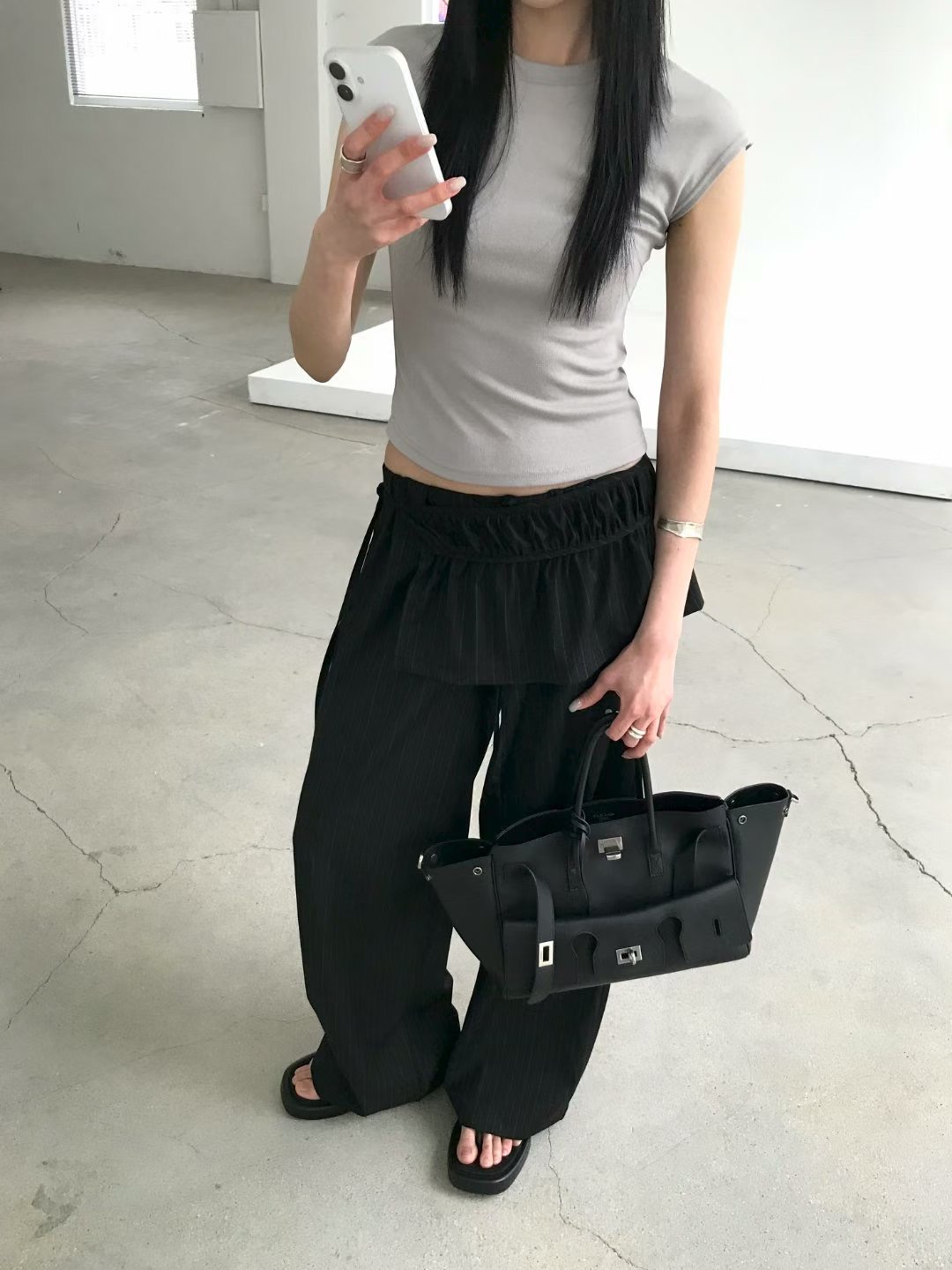 vlemma cutout-backless-cap-sleeve-top 極簡設計感針織上衣襯衫 - 灰