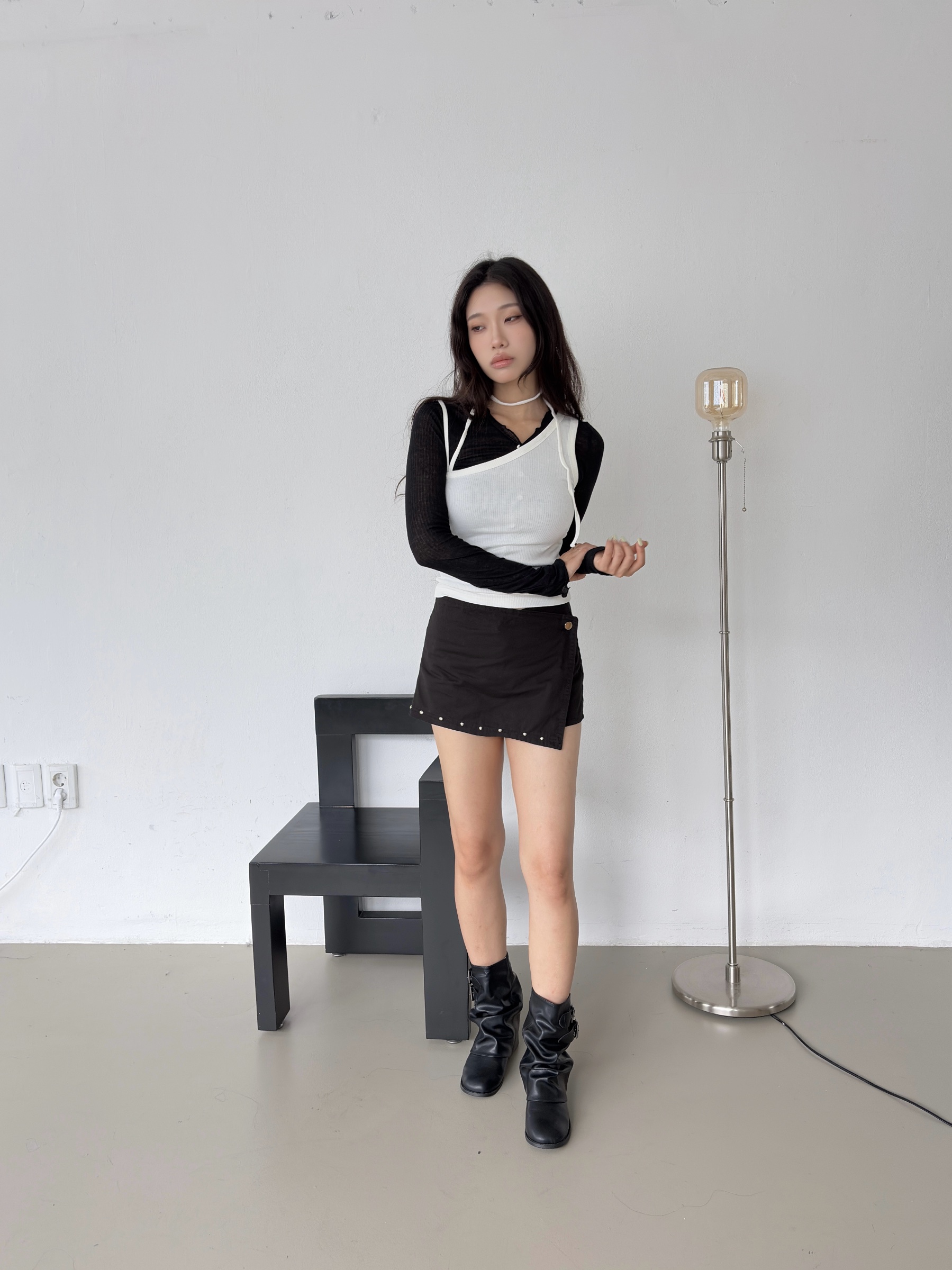 vlemma asymmetric-button-studded-mini-skort 小眾剪裁設計感褲裙長褲 - 白