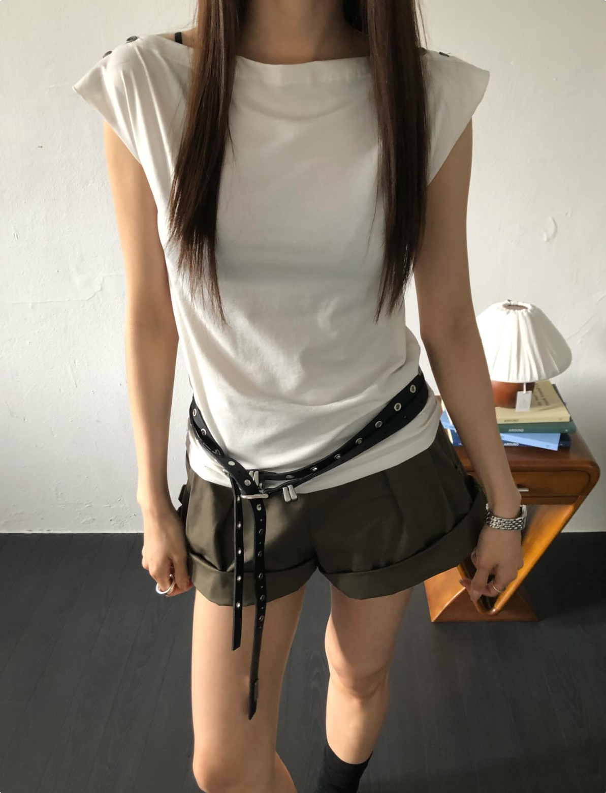 vlemma korean-draped-boat-neck-sleeveless-top 極簡設計感針織上衣襯衫 - 白
