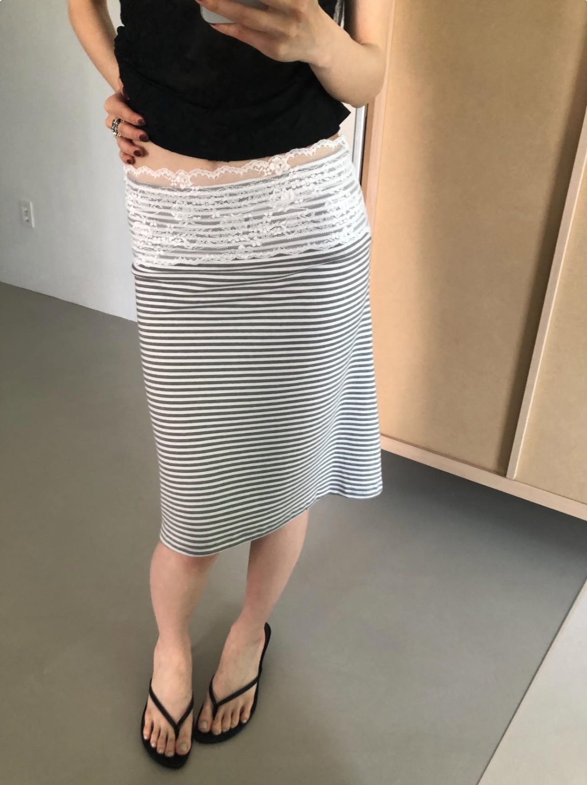 vlemma lace-trim-waistband-bodycon-midi-skirt 小眾剪裁設計感褲裙長褲 - 條紋