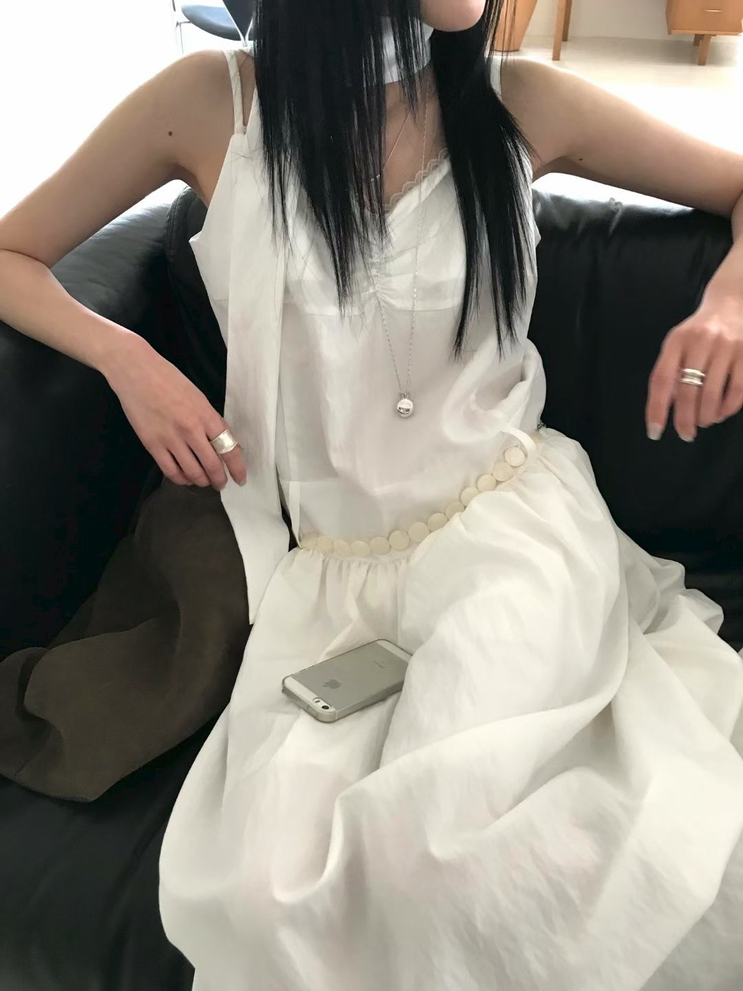 vlemma lace-trim-ruched-v-neck-maxi-dress 清冷風設計感洋裝連身裙 - 白