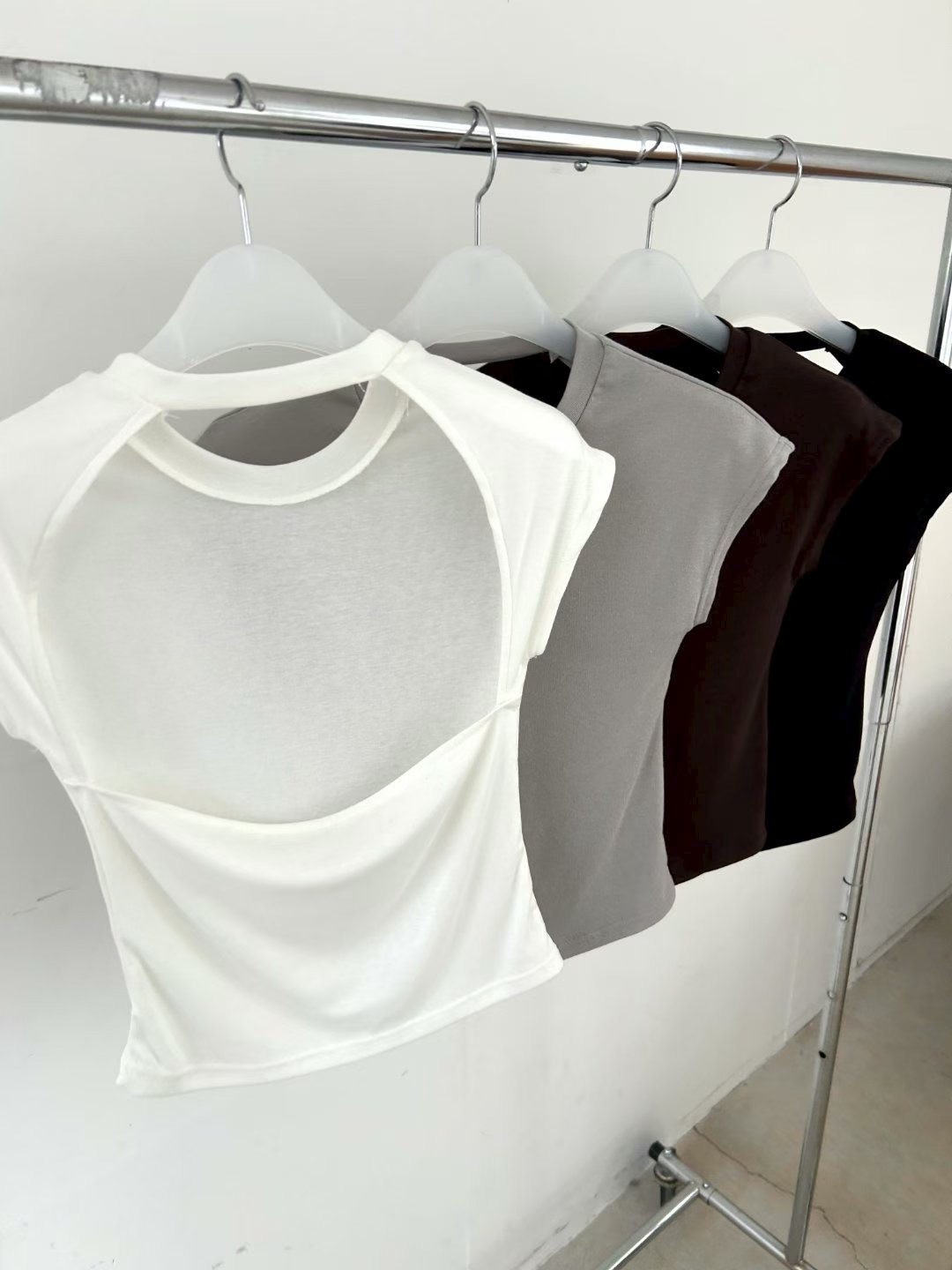 vlemma cutout-backless-cap-sleeve-top 極簡設計感針織上衣襯衫 - 灰