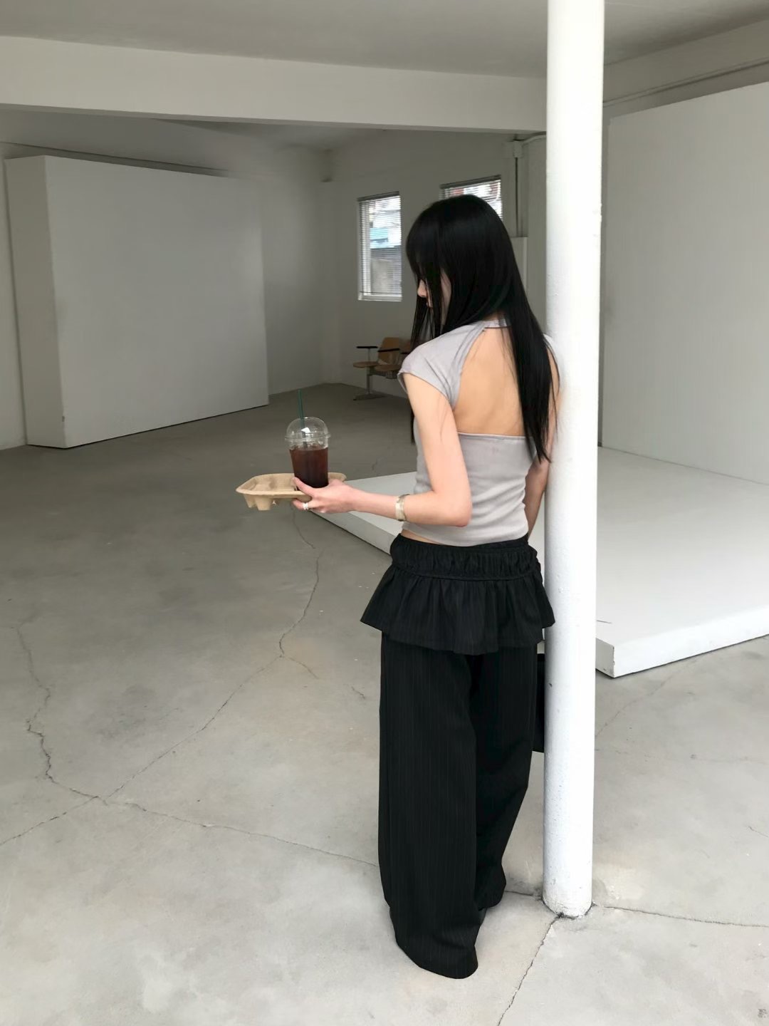 vlemma cutout-backless-cap-sleeve-top 極簡設計感針織上衣襯衫 - 灰