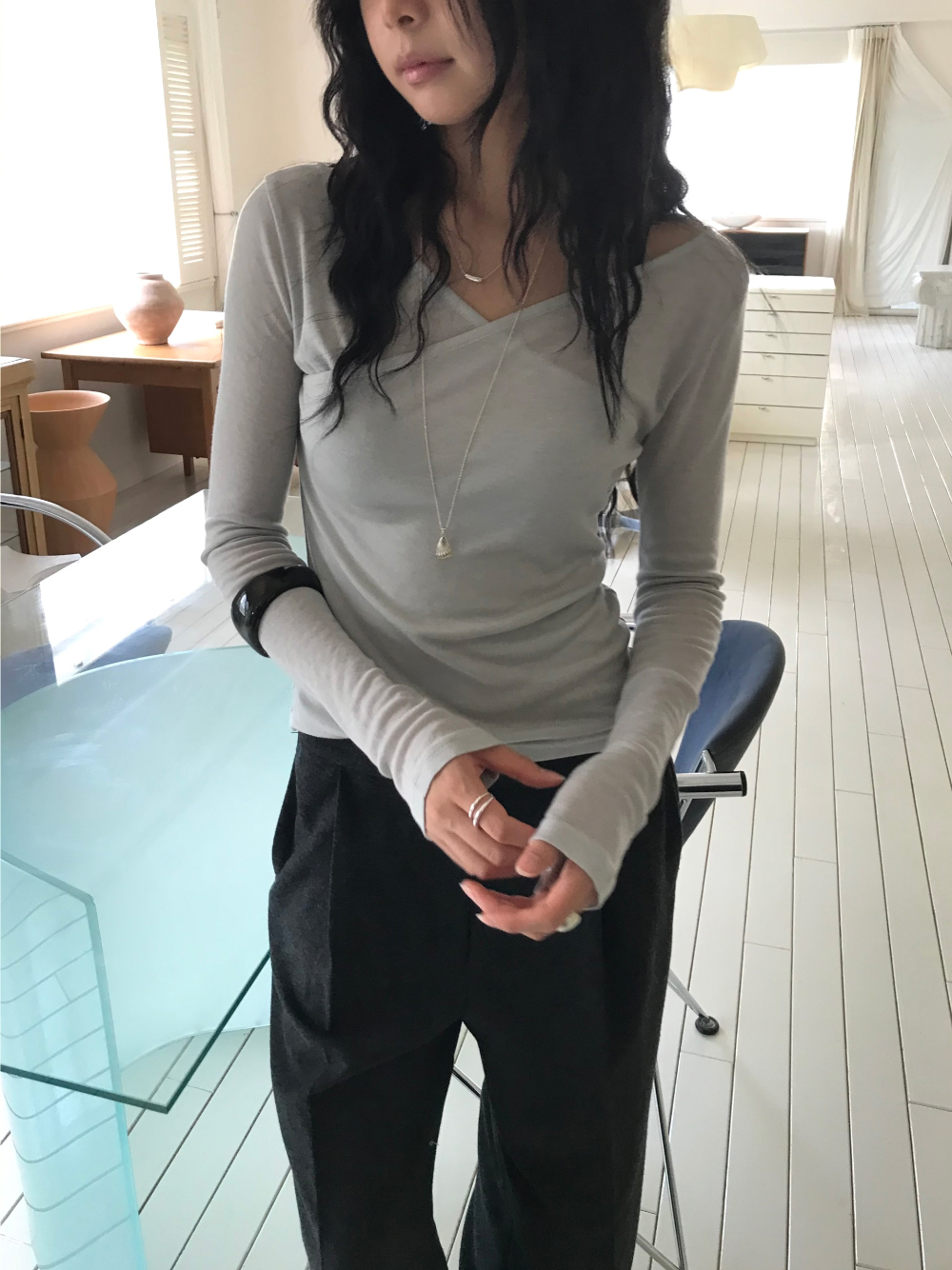 vlemma wool-blend-v-neck-drop-shoulder-top 極簡設計感針織上衣襯衫 - 深灰