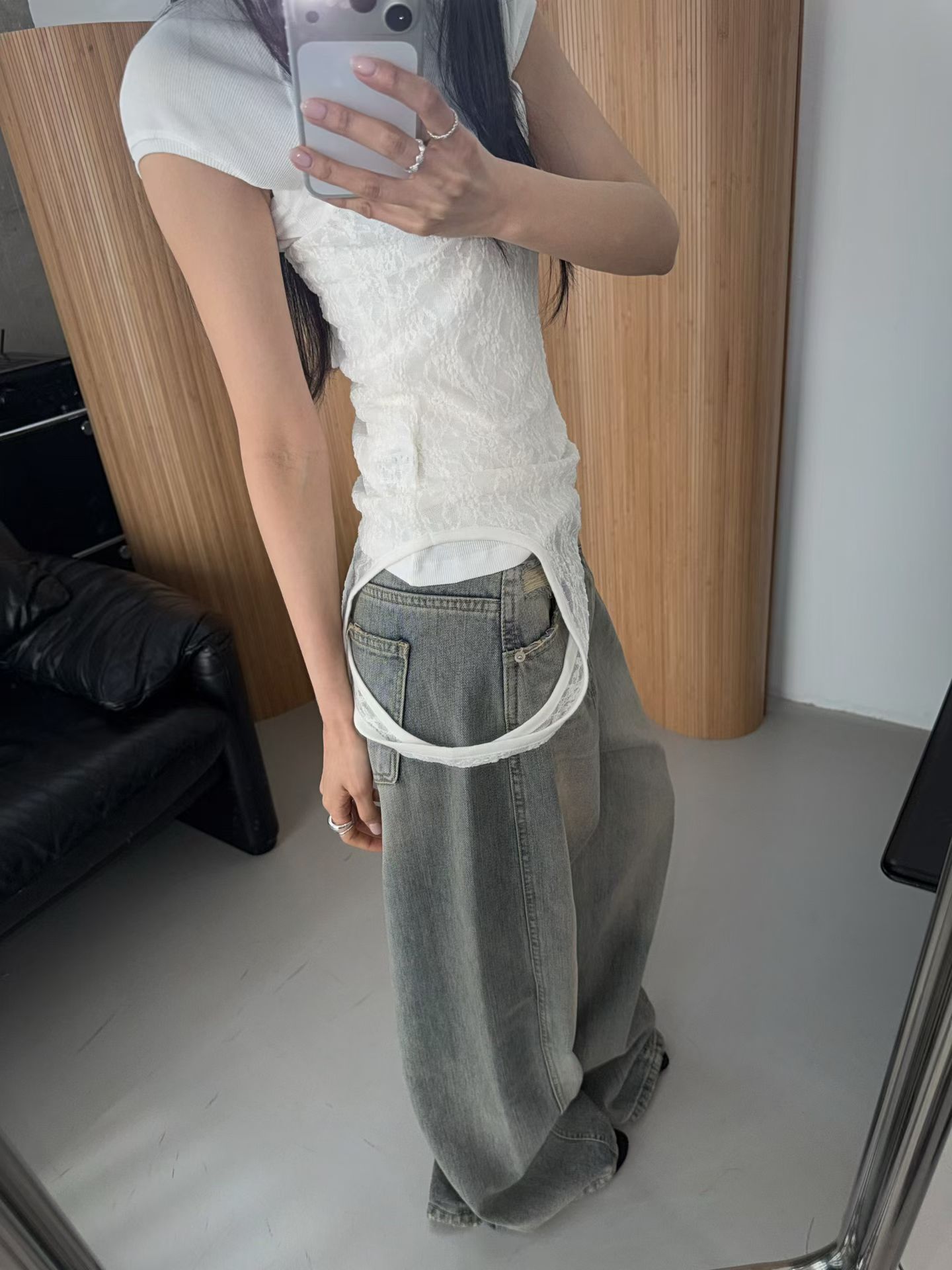 vlemma lace-halter-neck-asymmetric-backless-top 極簡設計感針織上衣襯衫 - 白