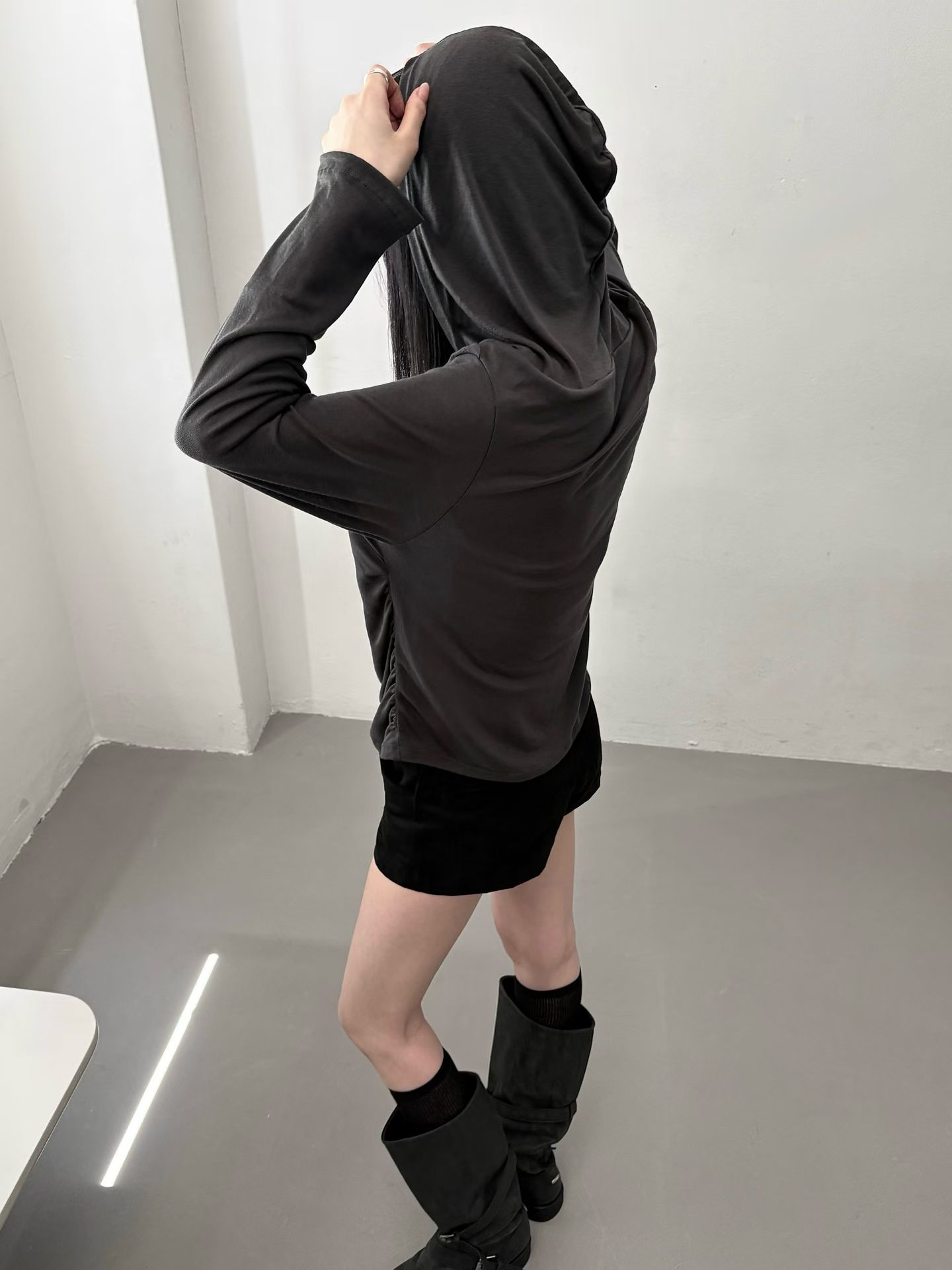 vlemma korean-style-sheer-hooded-off-shoulder-top 極簡設計感針織上衣襯衫 - 白