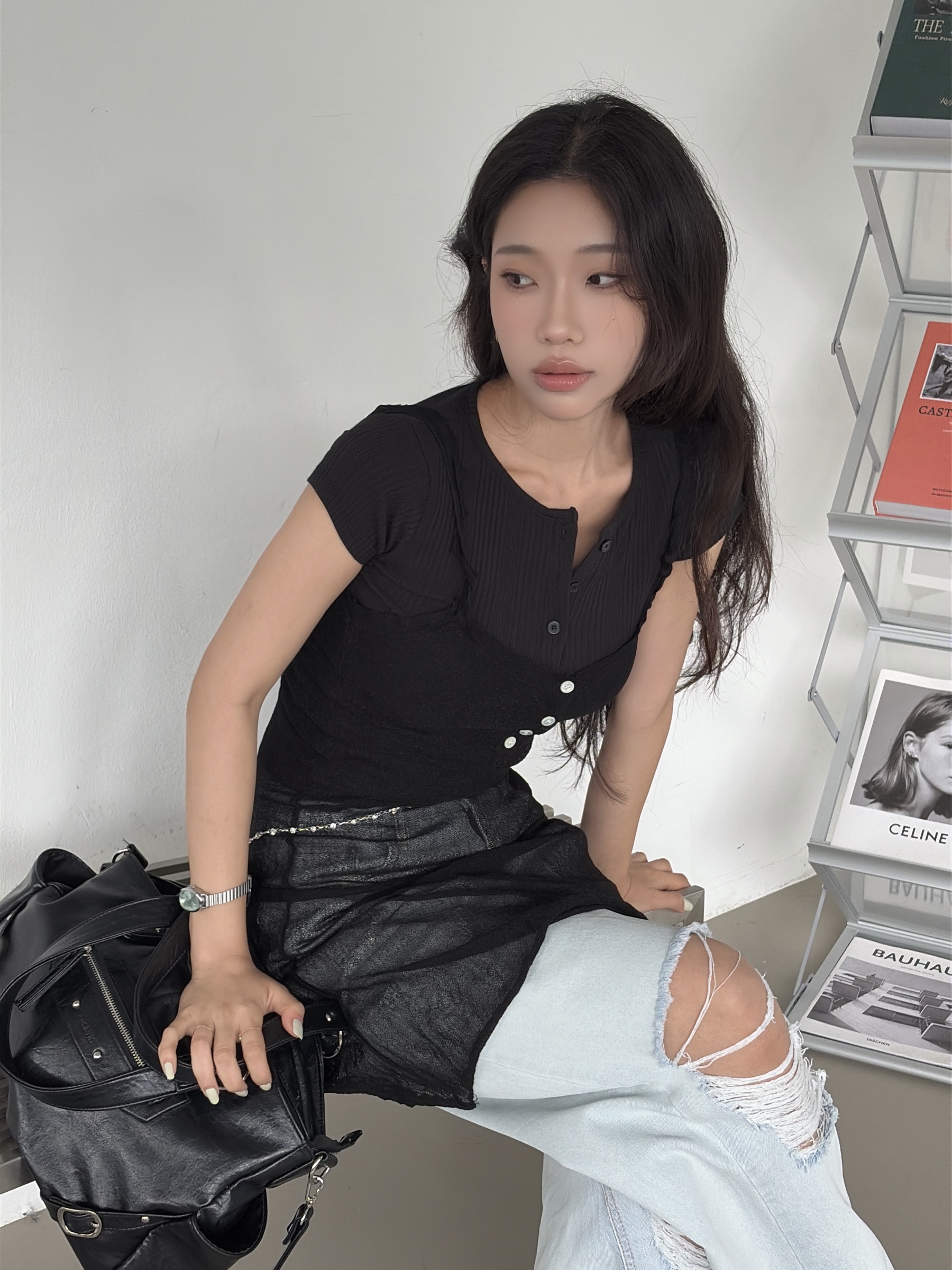 vlemma y2k-slim-fit-henley-crop-top 極簡設計感針織上衣襯衫 - 白