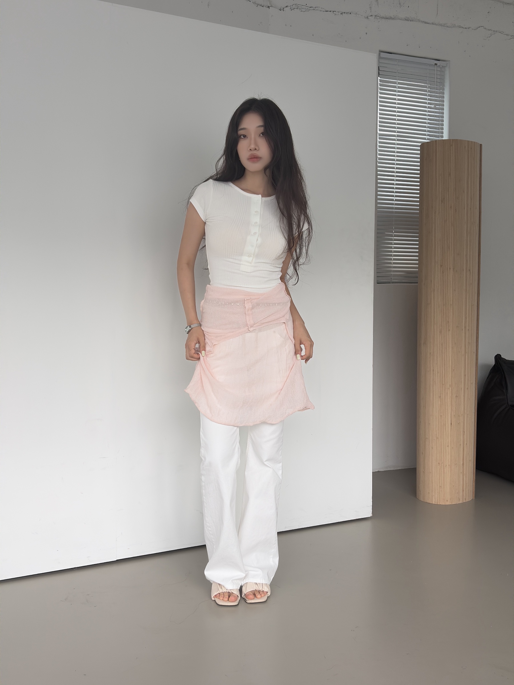 vlemma y2k-slim-fit-henley-crop-top 極簡設計感針織上衣襯衫 - 白