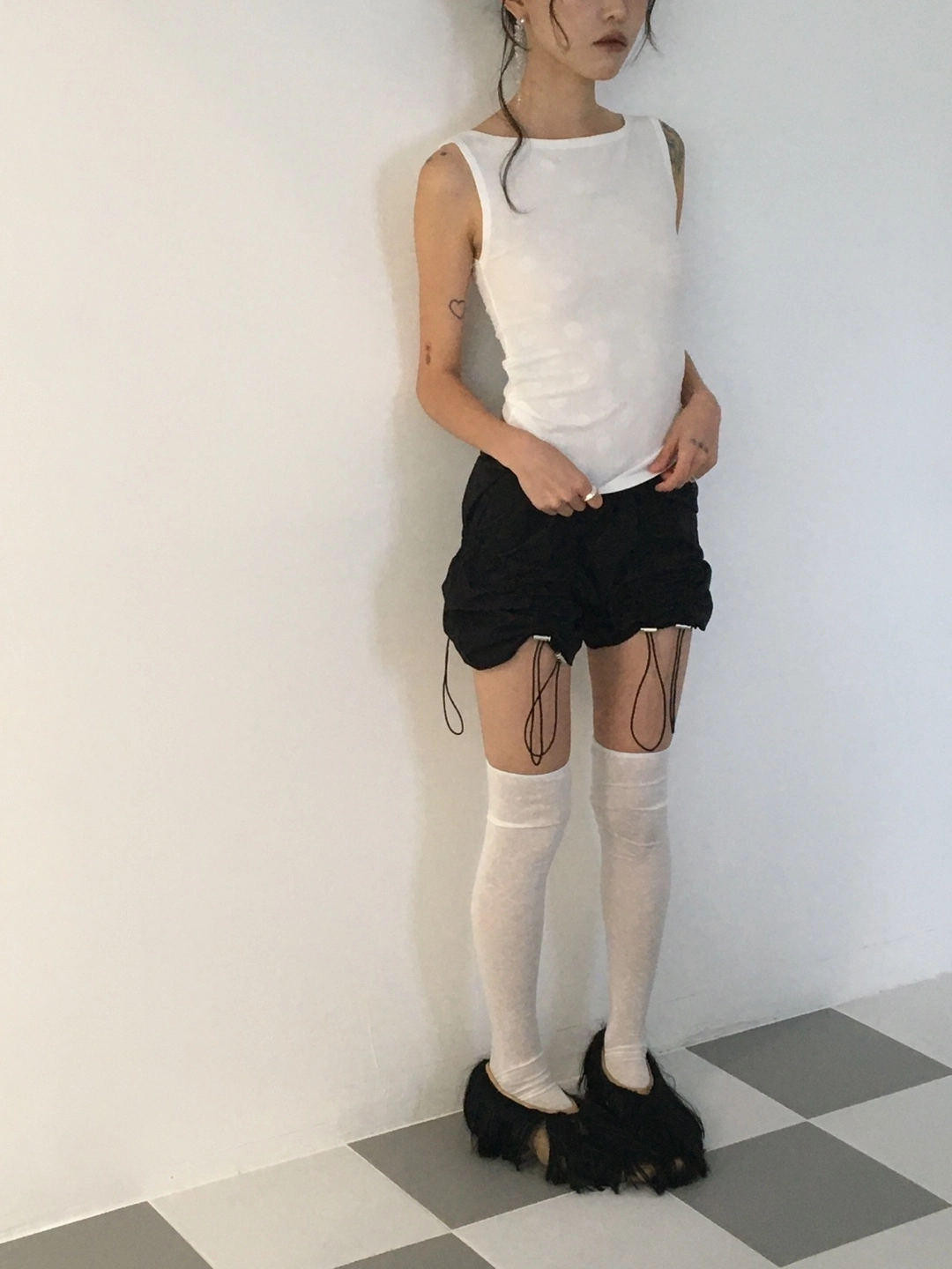 vlemma gorpcore-cinched-hem-black-shorts 小眾剪裁設計感褲裙長褲 - 黑