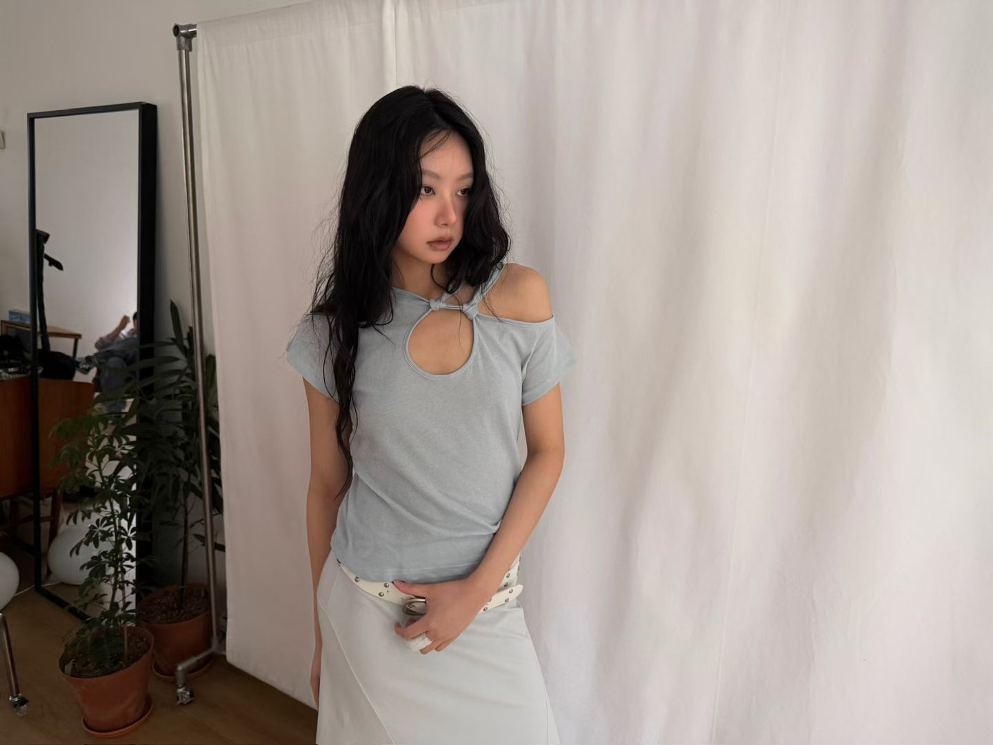 vlemma asymmetric-cutout-top 極簡設計感針織上衣襯衫 - 紫灰