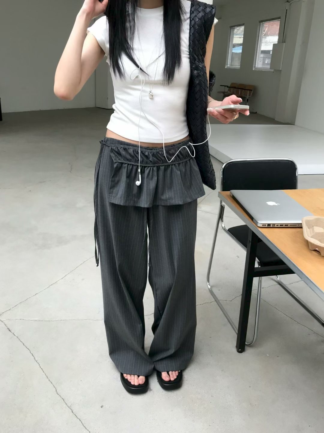 vlemma cutout-backless-cap-sleeve-top 極簡設計感針織上衣襯衫 - 灰