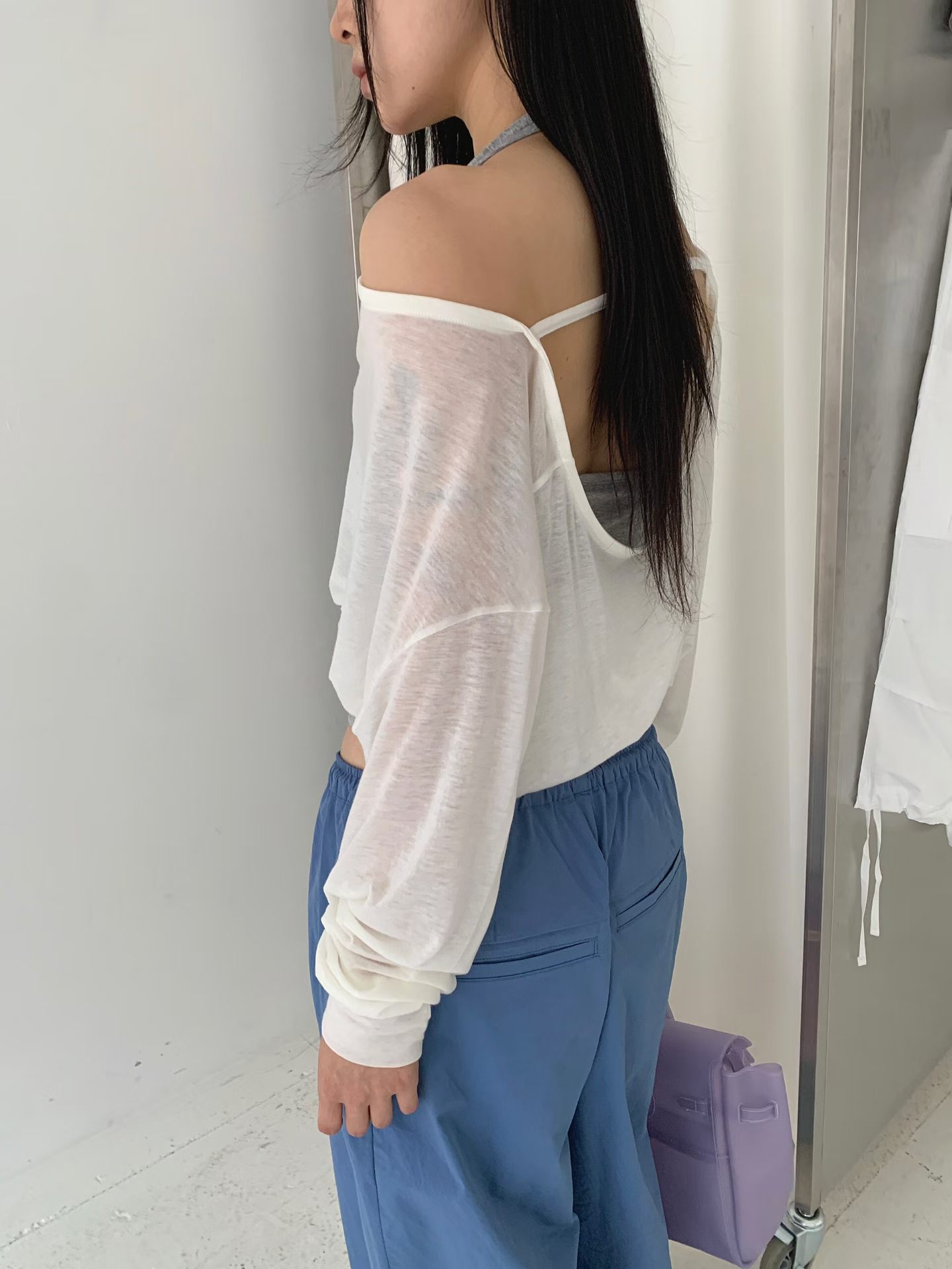 vlemma tencel-wool-backless-long-sleeve 極簡設計感針織上衣襯衫 - 白