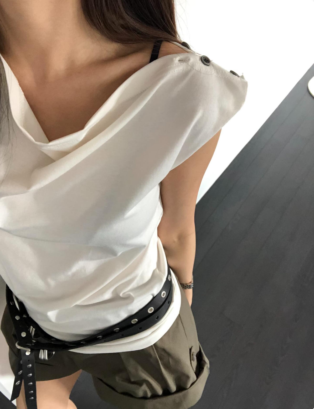 vlemma korean-draped-boat-neck-sleeveless-top 極簡設計感針織上衣襯衫 - 白