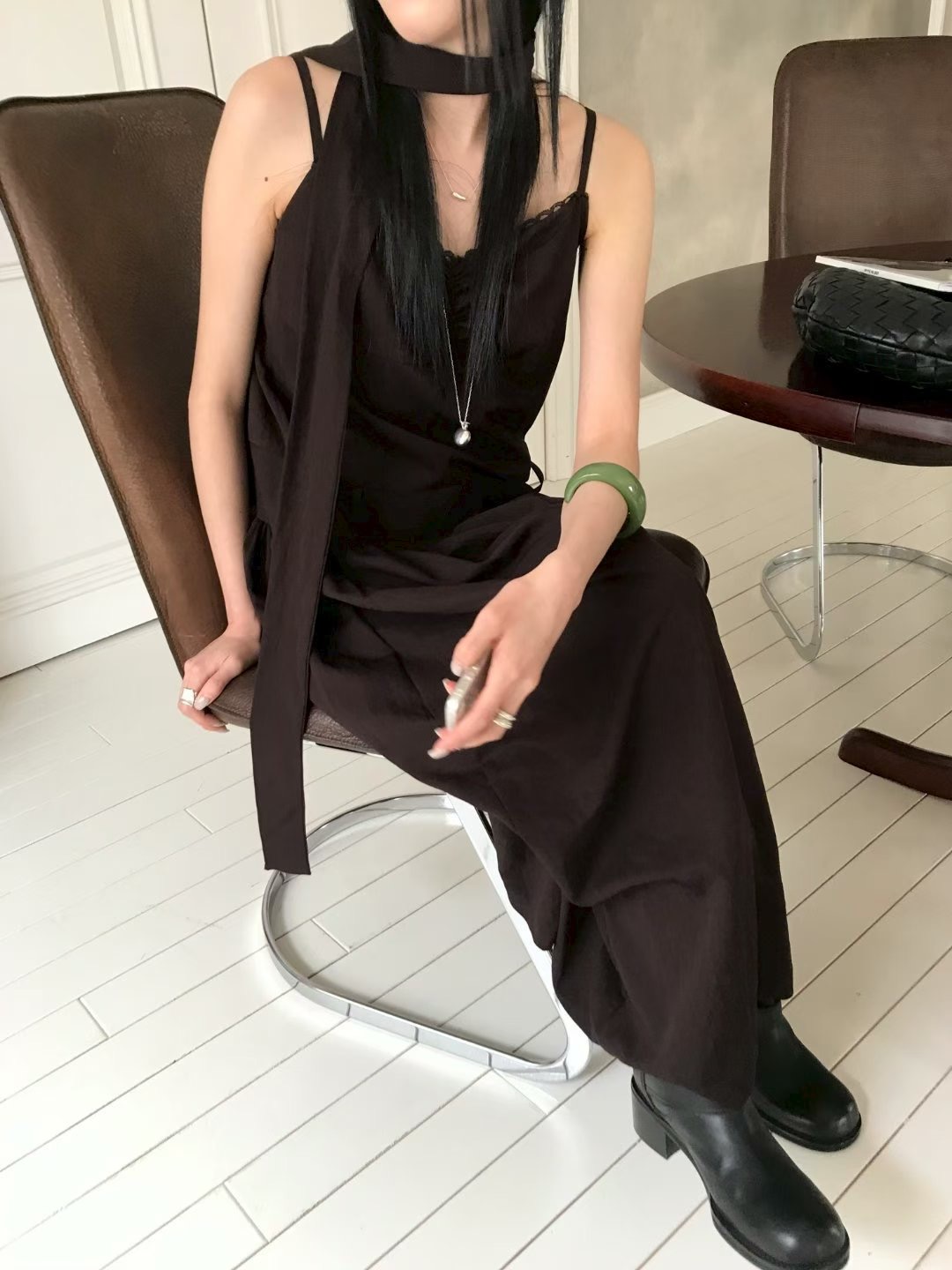 vlemma lace-trim-ruched-v-neck-maxi-dress 清冷風設計感洋裝連身裙 - 白
