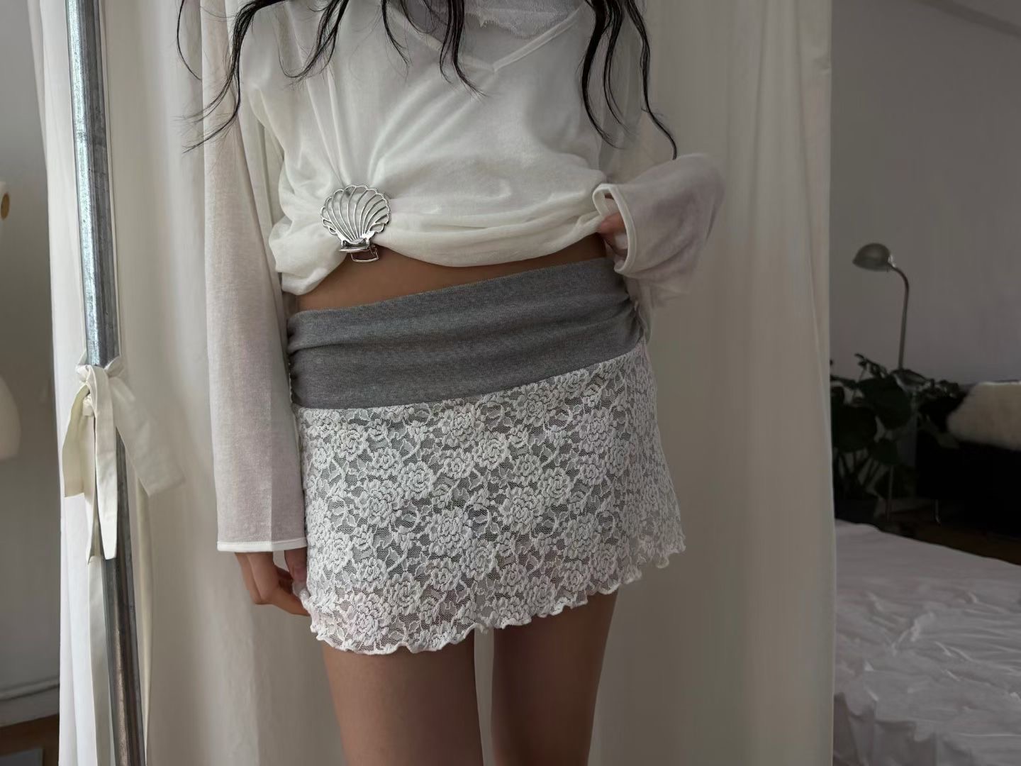vlemma ruched-waistband-lace-skort 小眾剪裁設計感褲裙長褲 - 白