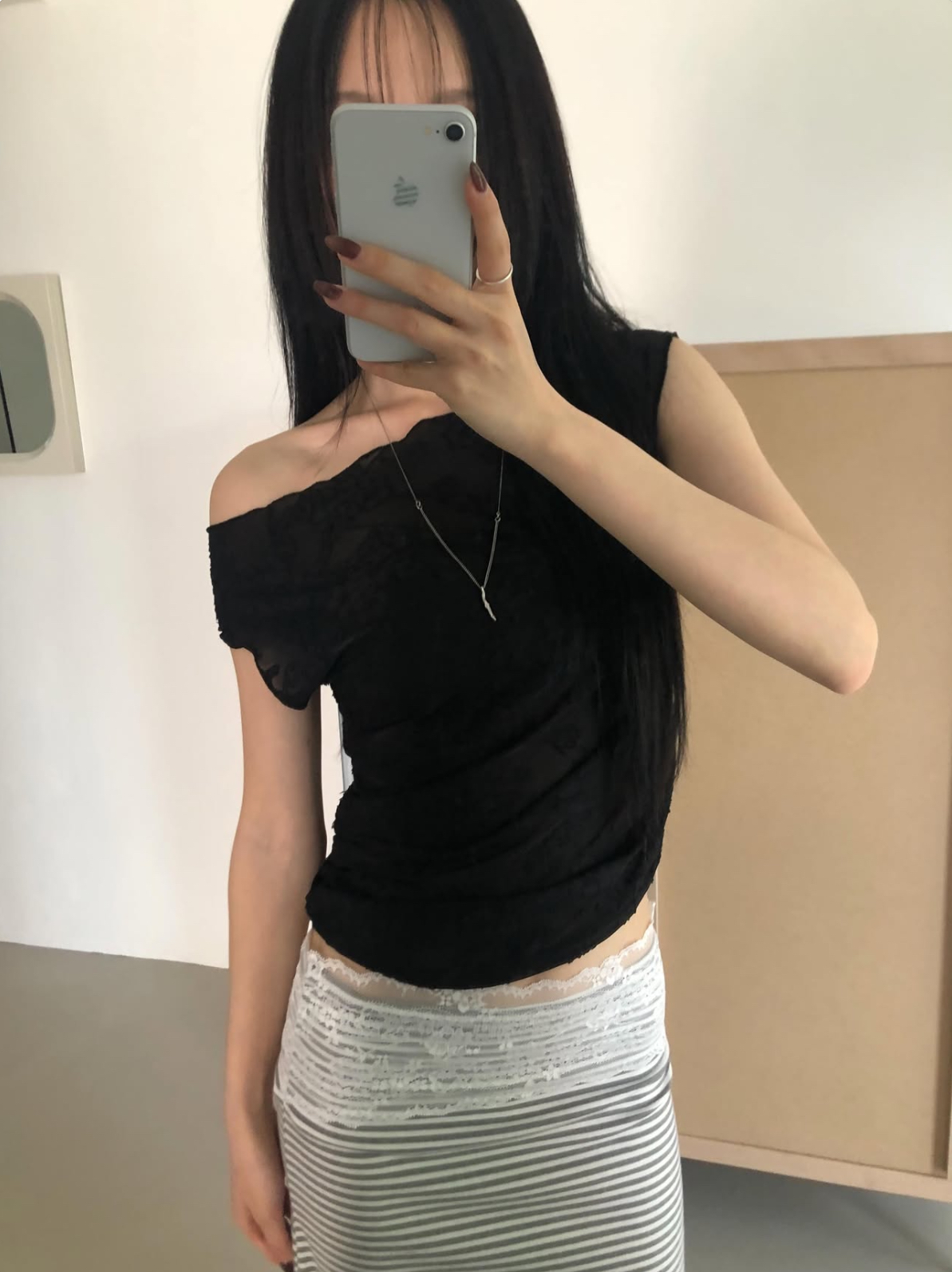 vlemma korean-ruched-lace-drape-neck-top 極簡設計感針織上衣襯衫 - 棕