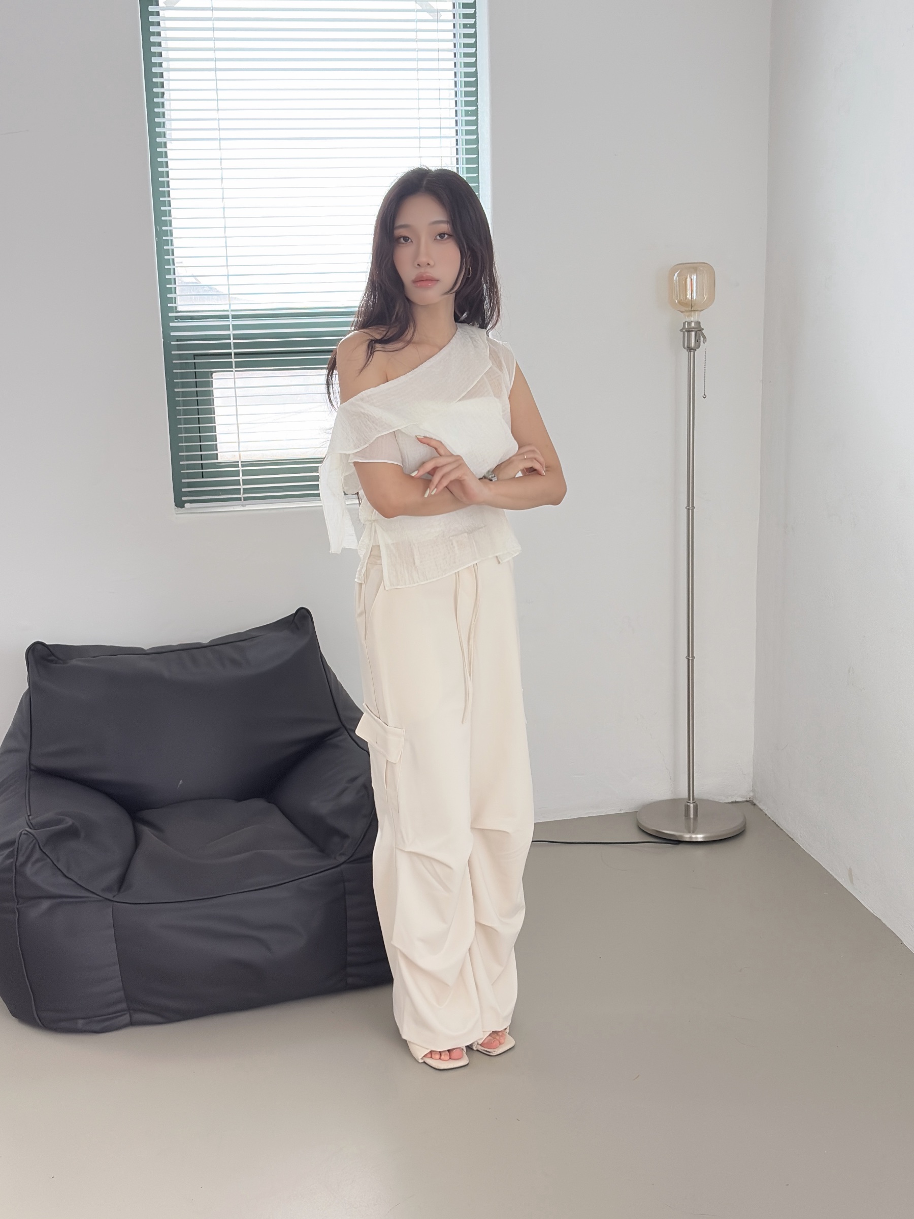 vlemma slouchy-drawstring-gorpcore-cargo-pants 小眾剪裁設計感褲裙長褲 - 奶油白