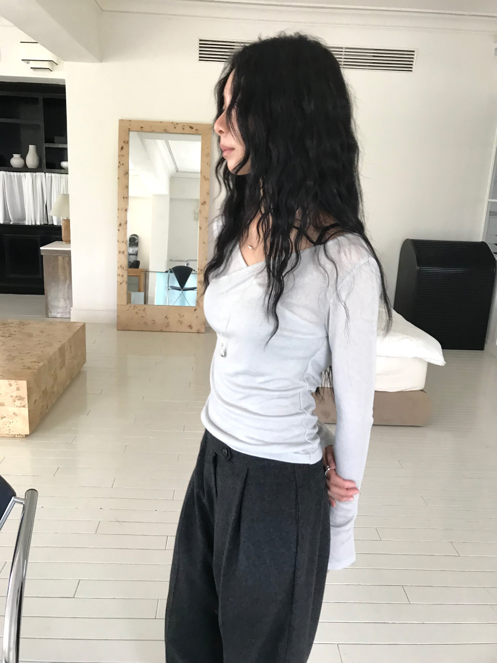 vlemma wool-blend-v-neck-drop-shoulder-top 極簡設計感針織上衣襯衫 - 深灰