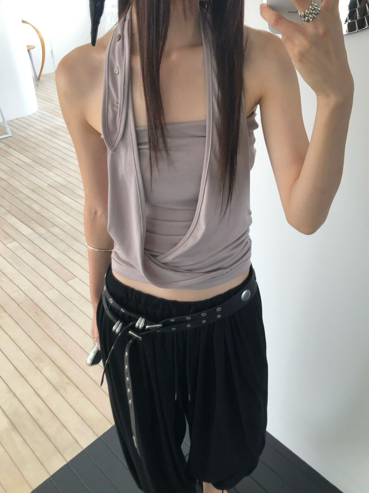 vlemma button-halter-cross-ruched-tube-top 極簡設計感針織上衣襯衫 - 碳灰