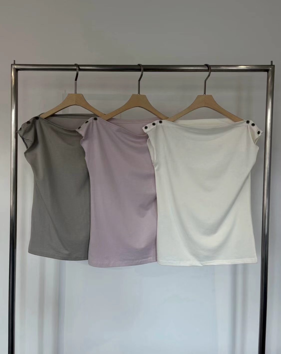 vlemma korean-draped-boat-neck-sleeveless-top 極簡設計感針織上衣襯衫 - 白