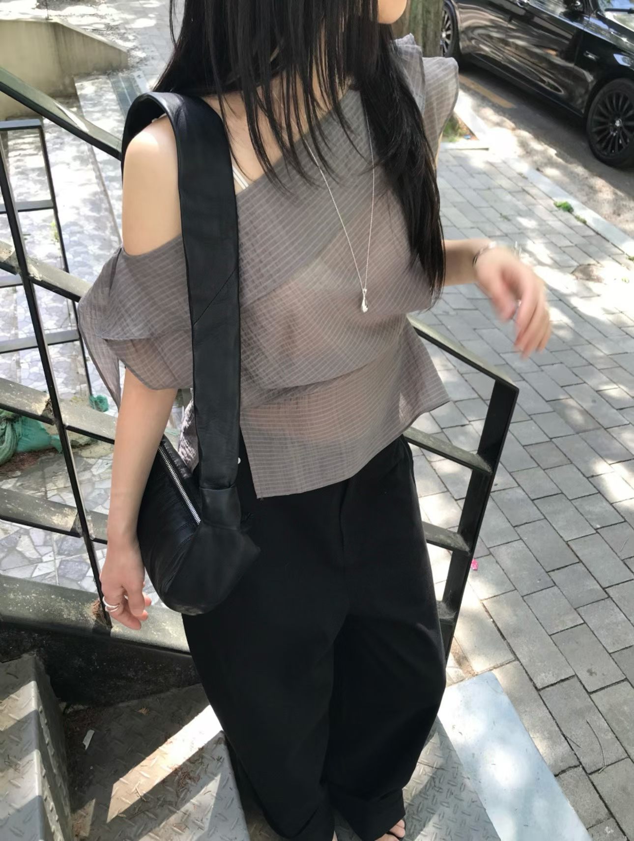 vlemma one-shoulder-layered-ruffle-chiffon-blouse 極簡設計感針織上衣襯衫 - 白