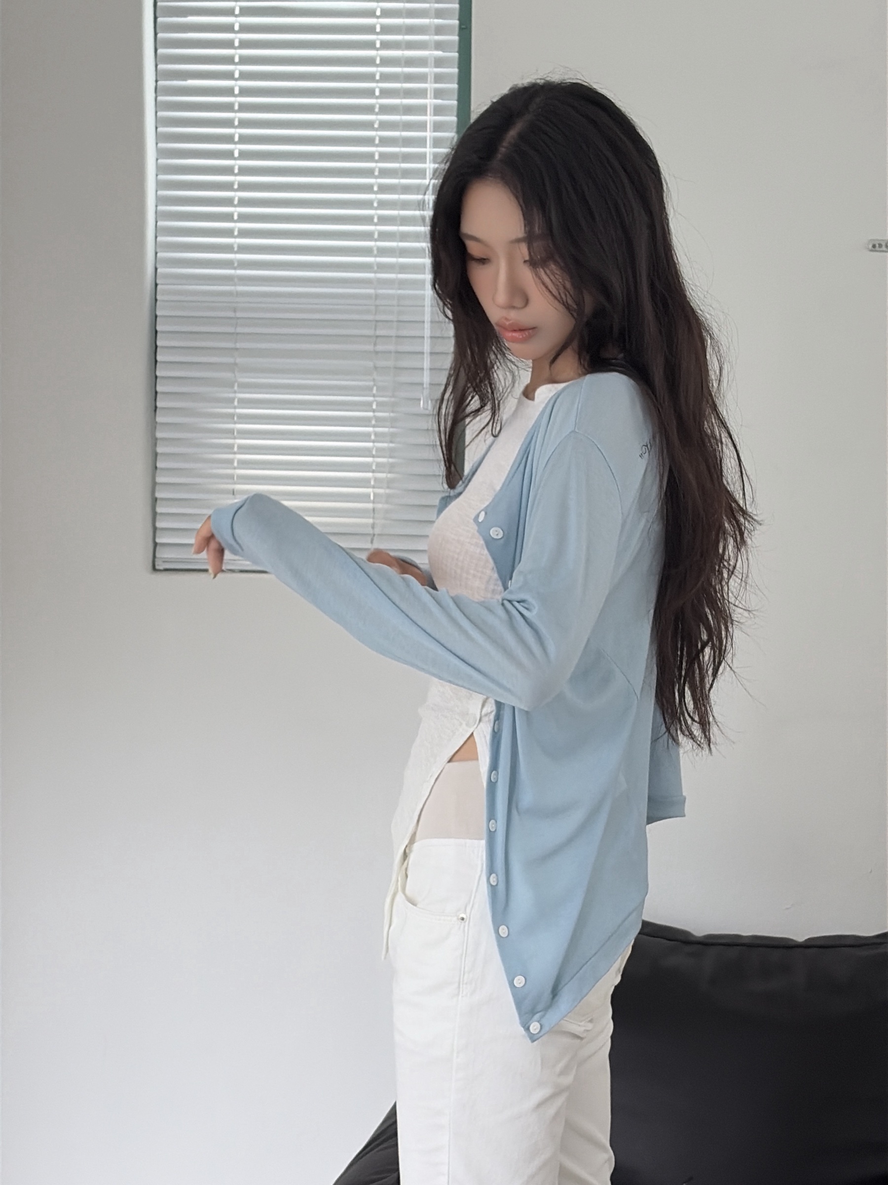 vlemma korean-sheer-button-down-graphic-top 清冷風設計感大衣外套 - 藍