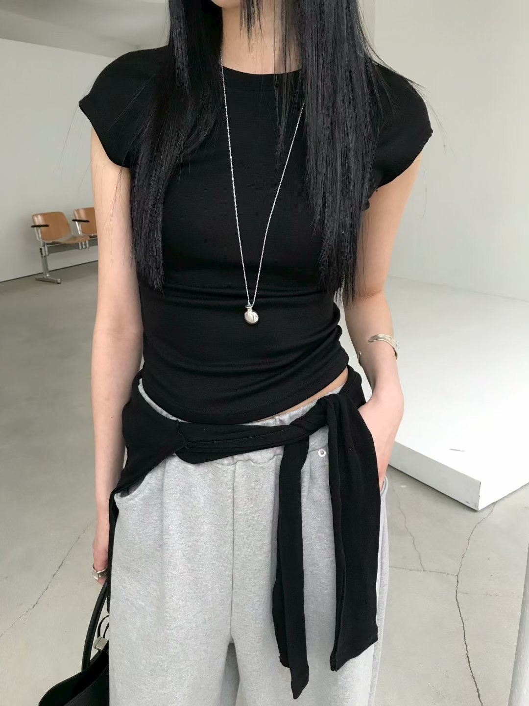 vlemma cutout-backless-cap-sleeve-top 極簡設計感針織上衣襯衫 - 灰
