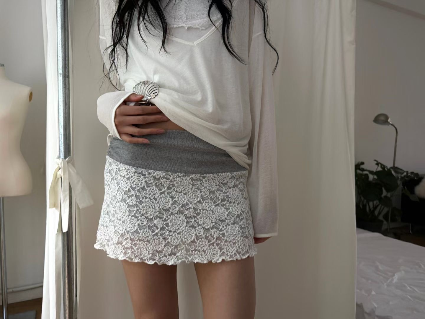 vlemma ruched-waistband-lace-skort 小眾剪裁設計感褲裙長褲 - 白