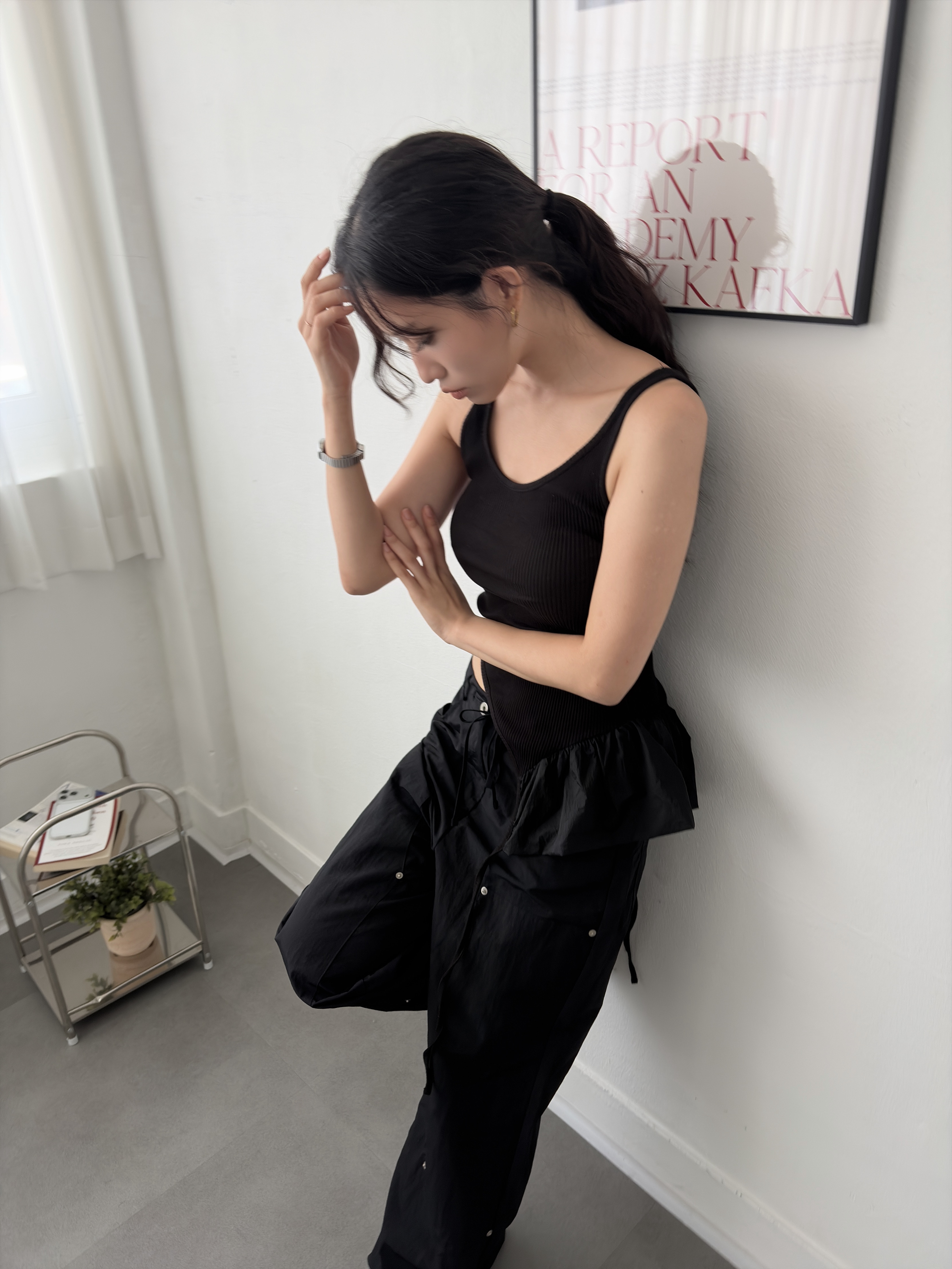 vlemma asymmetric-ruffle-hem-ribbed-tank 極簡設計感針織上衣襯衫 - 白